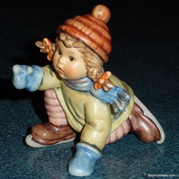 "Skating Lesson" Goebel Hummel Figurine #2058/A TMK8 - CUTE CHRISTMAS GIFT! - Picture 1 of 13